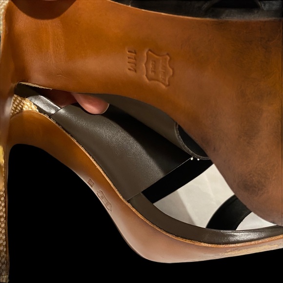 Tory Burch Gabriella Logo heeled sandals - Picture 8 of 16